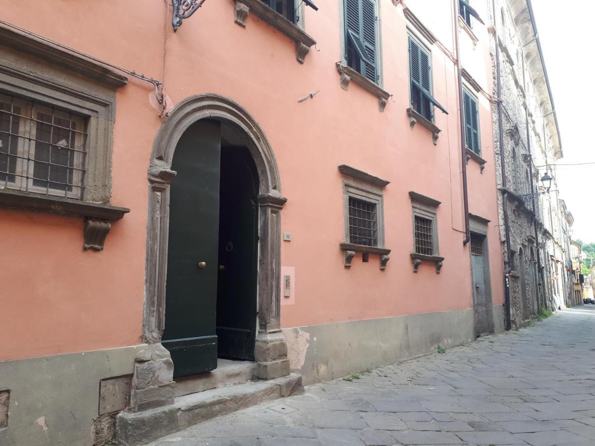 Apartamento Mimma'S Pontremoli Exterior foto